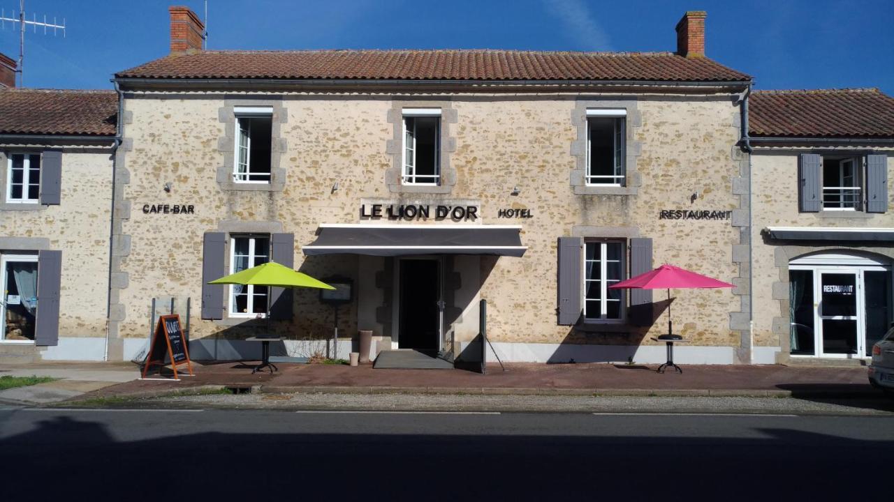 Le Lion D'Or Hotell Avrillé Exteriör bild